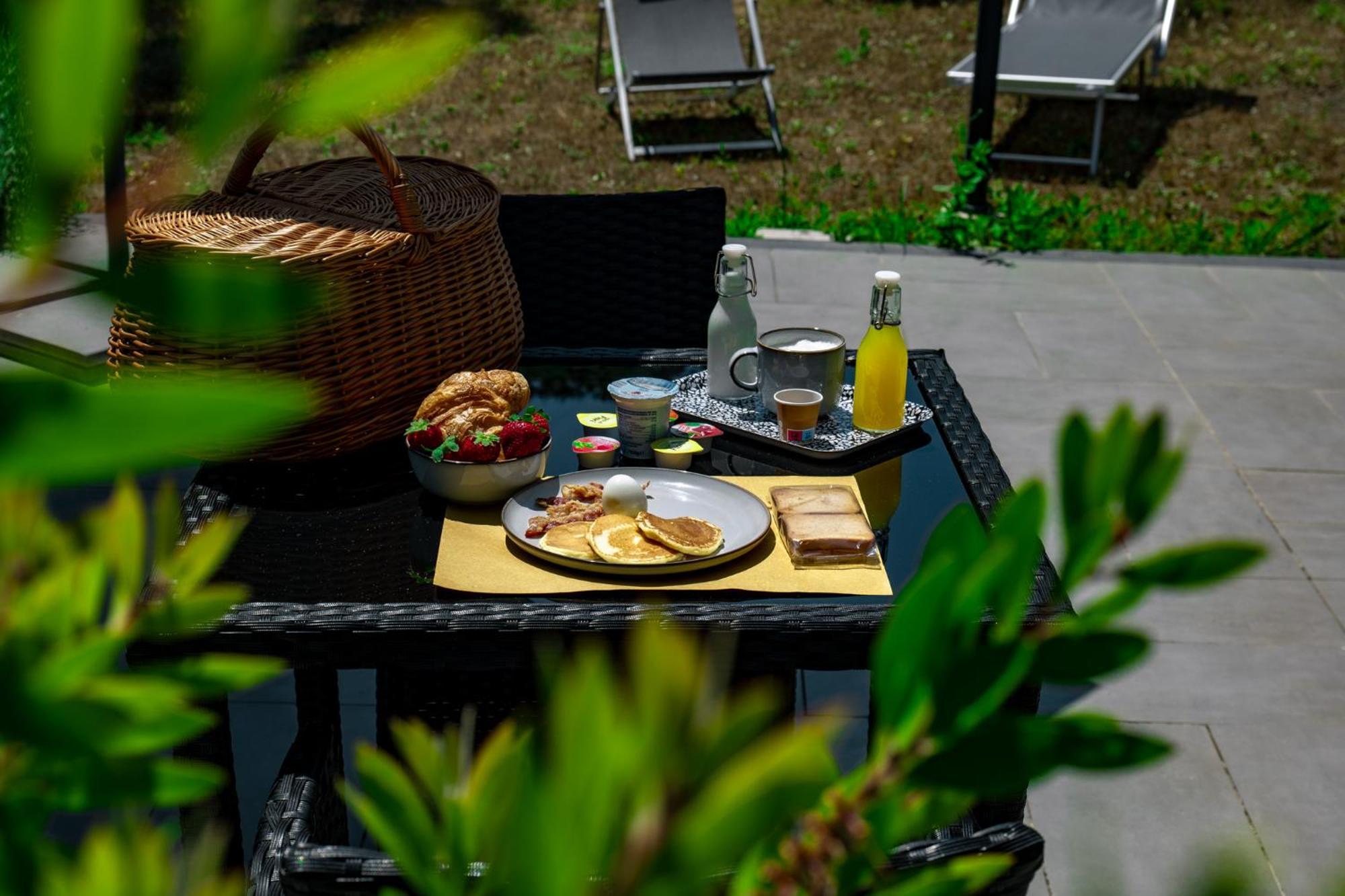 Bosco Mattavona Bed & Breakfast Boscotrecase Bagian luar foto